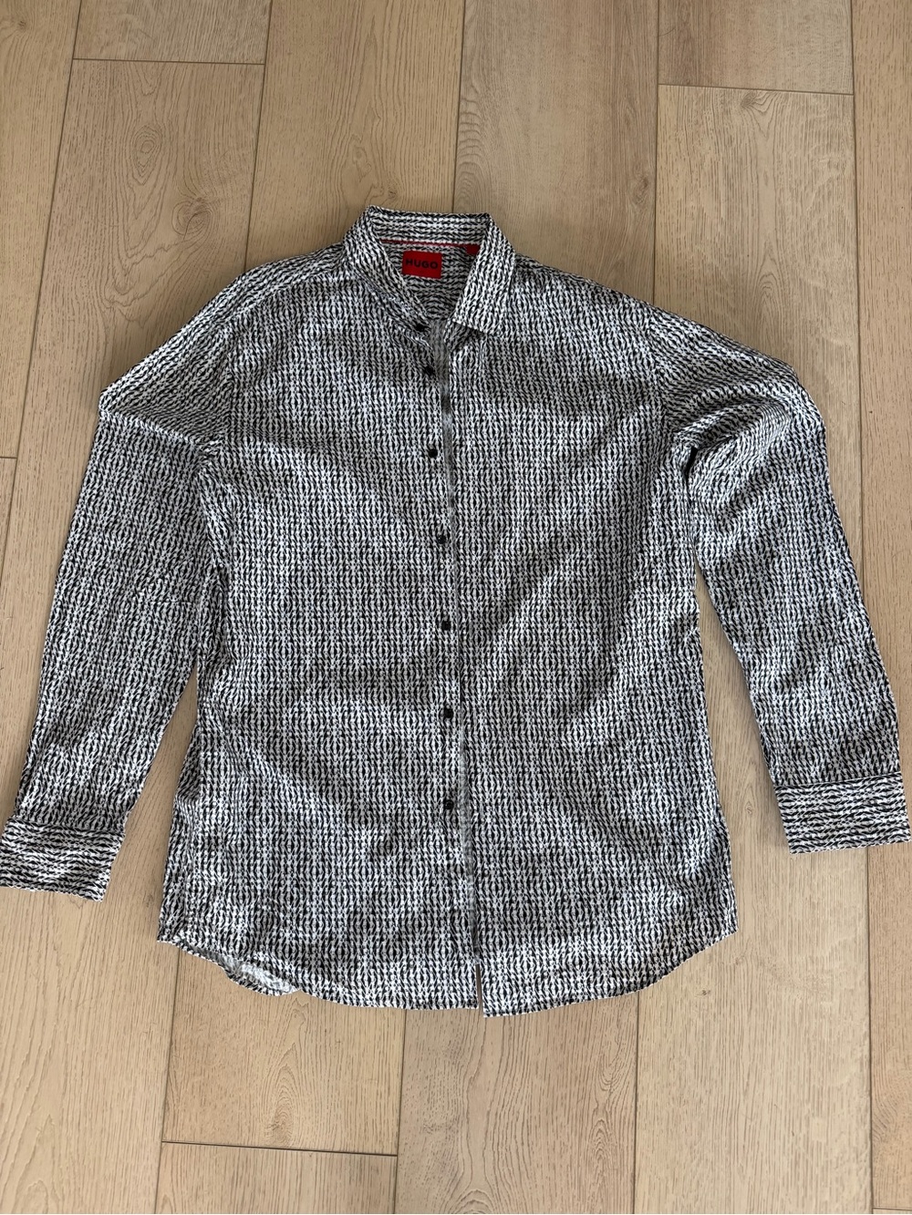 HUGO Boss Button Dress shirt size 44
